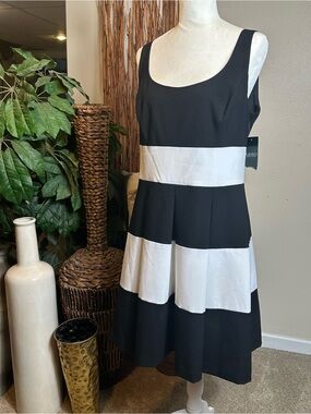 Lauren Ralph Lauren Black and White Striped Scoop Neck Mini Dress